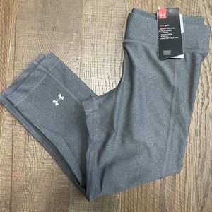 Under Armour Mid Rise Capri